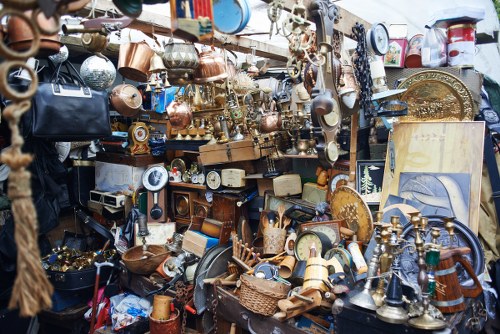 Eco-friendly disposal methods for flat clearance